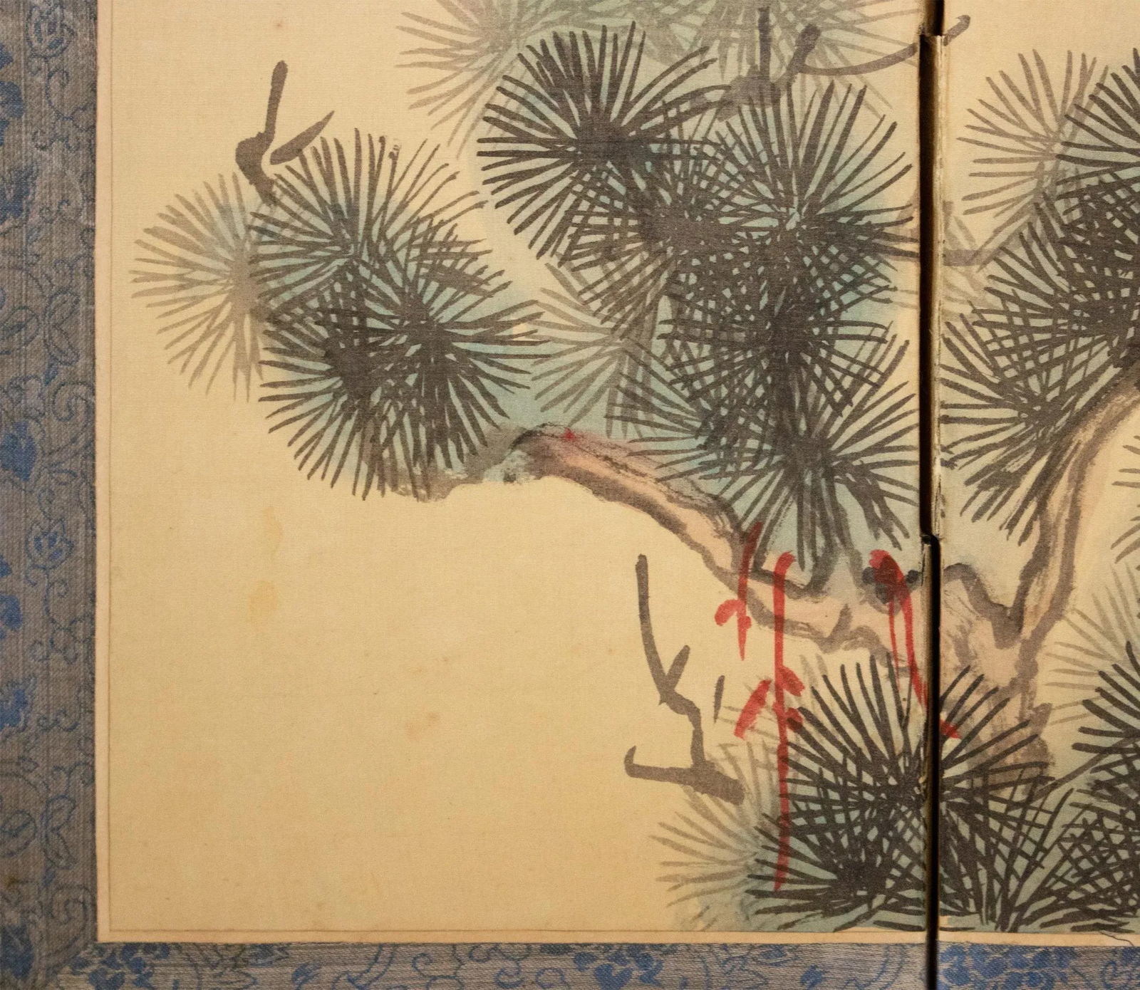 C. 1960s Small Asian Painted Screen "Red-Crowned Cranes and Big Old Pine Tree" - 7