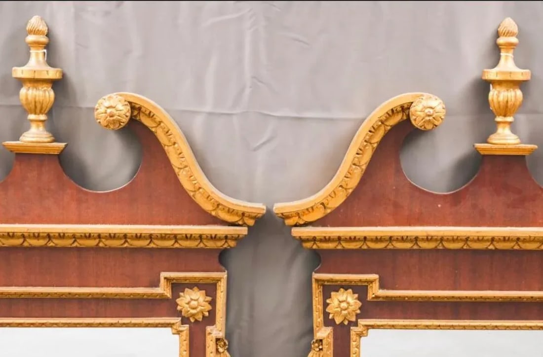 20th Century Chippendale Style Mirrors in Mahogany and Gilt - A Pair - 4