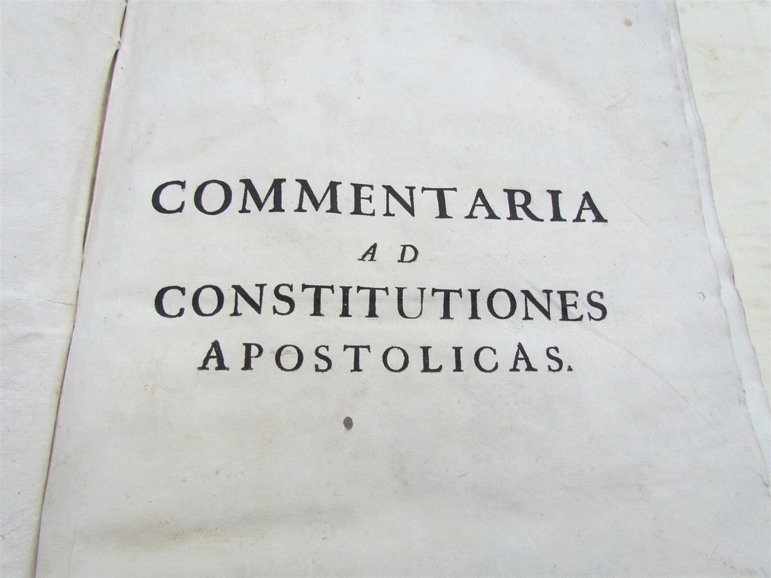 1729 VELLUM BINDING FOLIO Commentaria Ad Constitutiones Apostolicas antique - 4