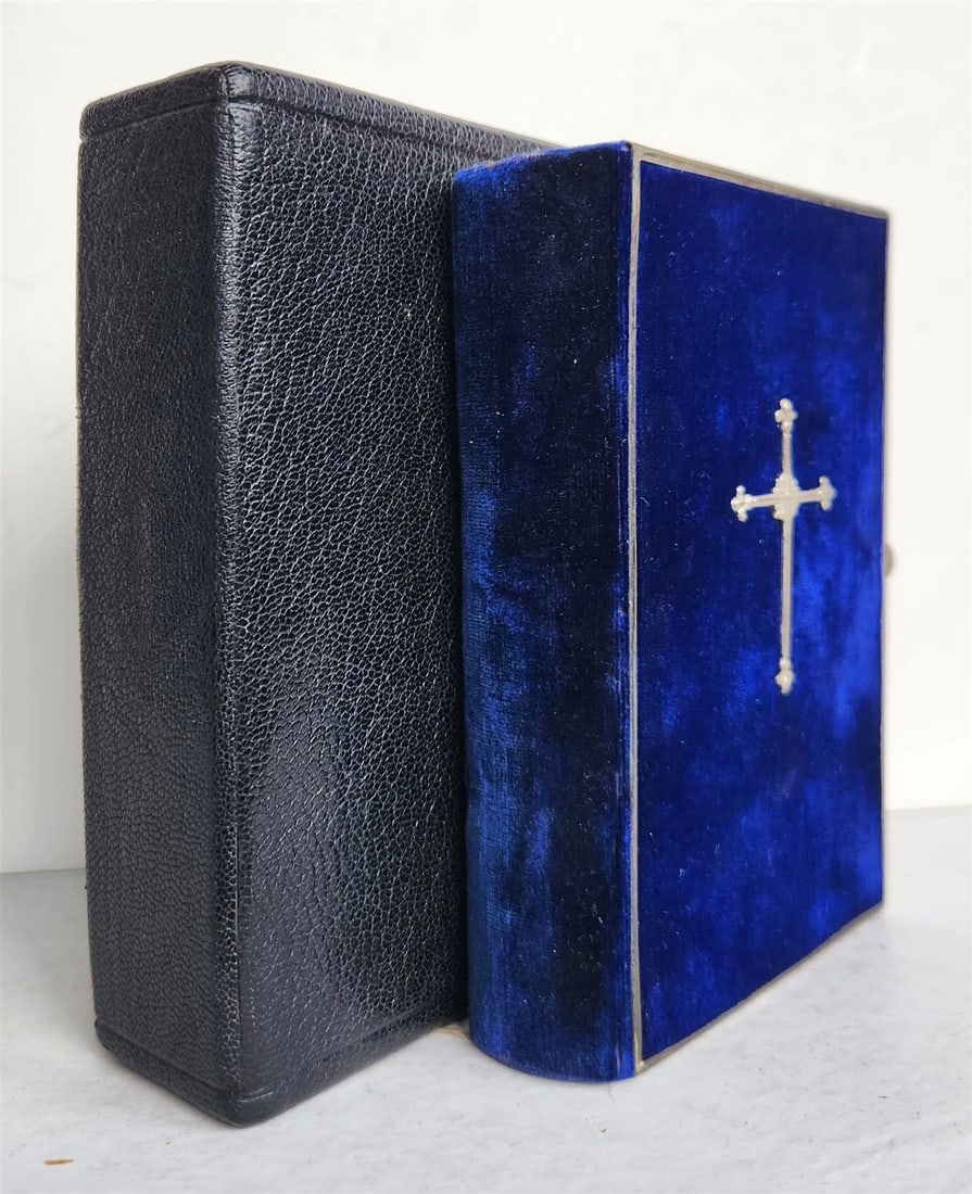1876 PRAYER BOOK in GERMAN antique VELVET w/ SILVER EDGES BINDING - 2