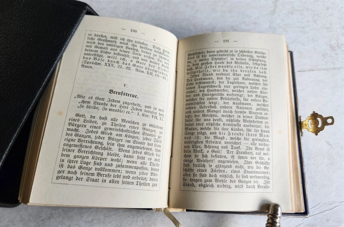 1876 PRAYER BOOK in GERMAN antique VELVET w/ SILVER EDGES BINDING - 9