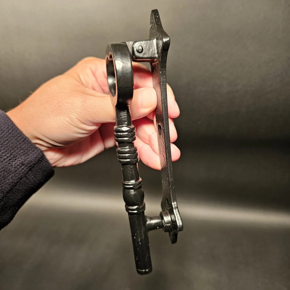 Black Cast Iron Key Door Knocker - 4