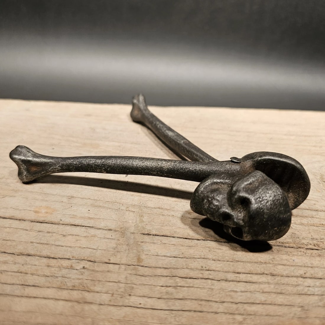 Skull Bones Nut Cracker - 7