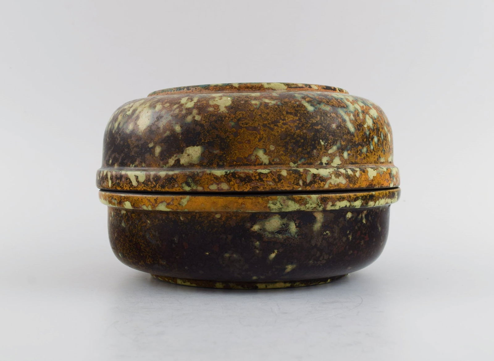 Hans Hedberg (1917-2007), Sweden. Unique lidded jar in glazed ceramics from Hedberg's own workshop - 2