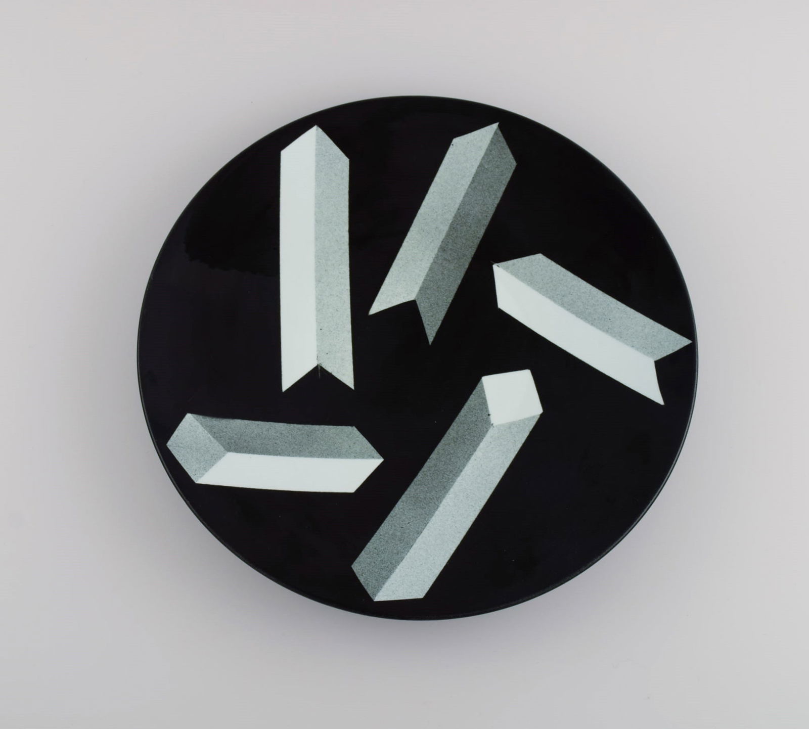 Rolf Sinnemark (b. 1941) for Rörstrand. Rare "Atlantis" bowl / dish in glazed ceramics. Late (1 of 5)