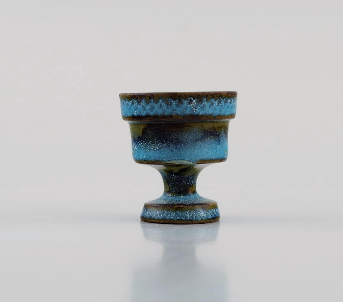 Stig Lindberg for Gustavsberg Studiohand. Miniature vase in glazed ceramics. Beautiful glaze in - 3