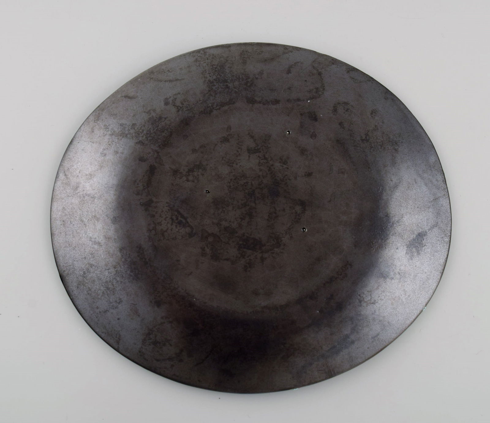 French ceramist. Twelve lunch plates in glazed stoneware. Beautiful glaze in azure shades. Unique, - 5