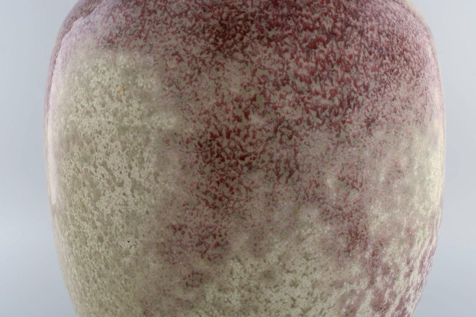 Richard Uhlemeyer, Germany. Large vase in glazed ceramics. Beautiful speckled glaze in sand and - 7