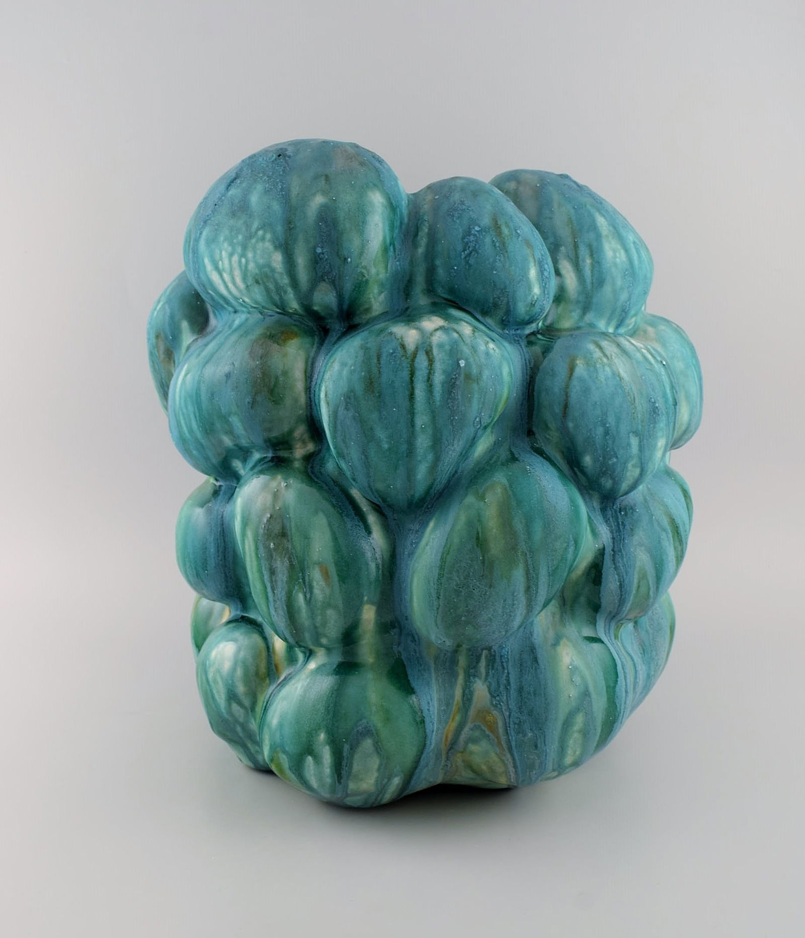 Christina Muff, Danish contemporary ceramicist (b. 1971). Monumental unique stoneware vase with - 3