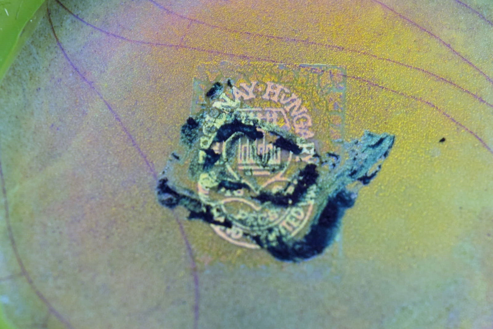 Zsolnay art nouveau vase in glazed ceramics modeled with sitting woman. Beautiful luster glaze. 20th - 7