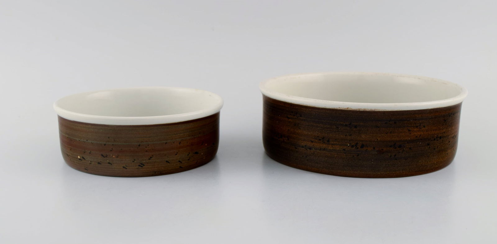 Stig Lindberg for Gustavsberg. Four Coq bowls / dishes in glazed stoneware. Beautiful speckled glaze - 3