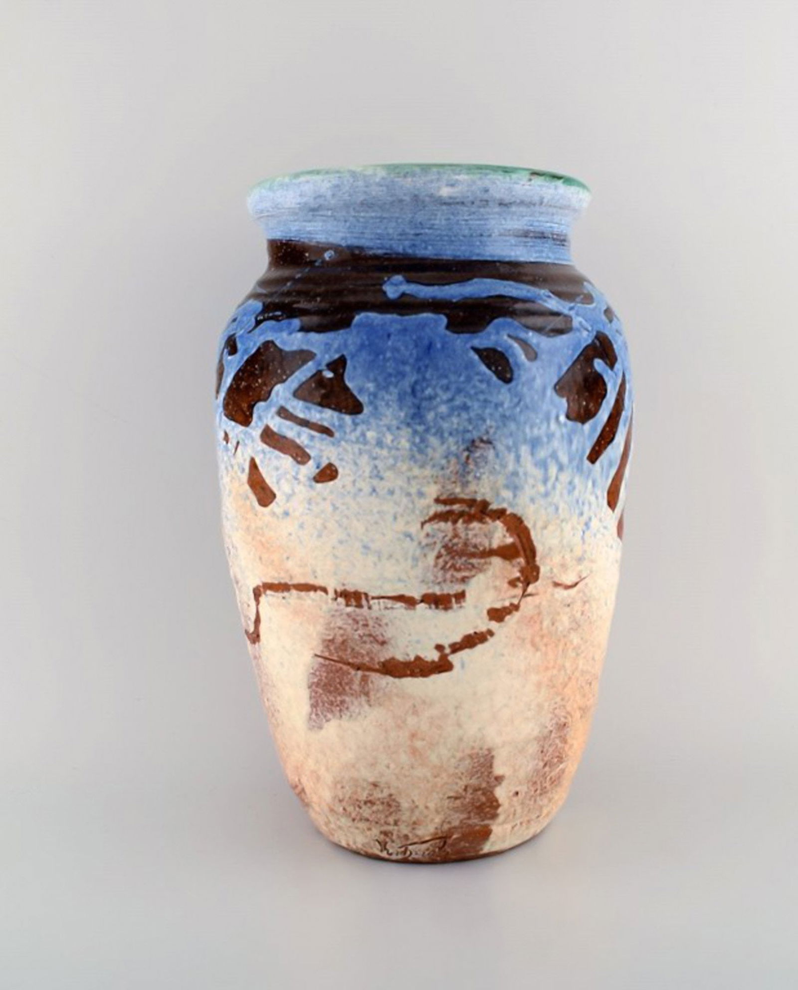 European studio ceramicist. Large unique vase in glazed ceramics. Late 20th century.: Title:European studio ceramicist. Large unique vase in glazed ceramics. Late 20th century. Description:European studio ceramicist. Large unique vase in glazed ceramics. Late 20th century. Measures: 32