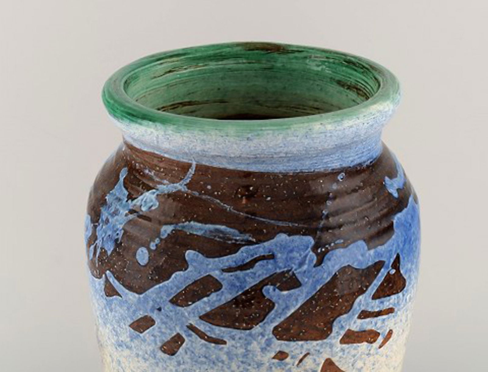 European studio ceramicist. Large unique vase in glazed ceramics. Late 20th century. - 4