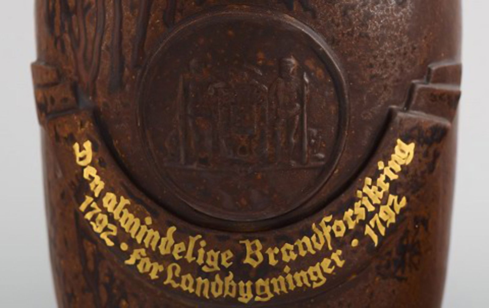 Arne Bang, Denmark. Jar in glazed ceramics. Beautiful glaze in brown shades. Mid-20th century. - 3