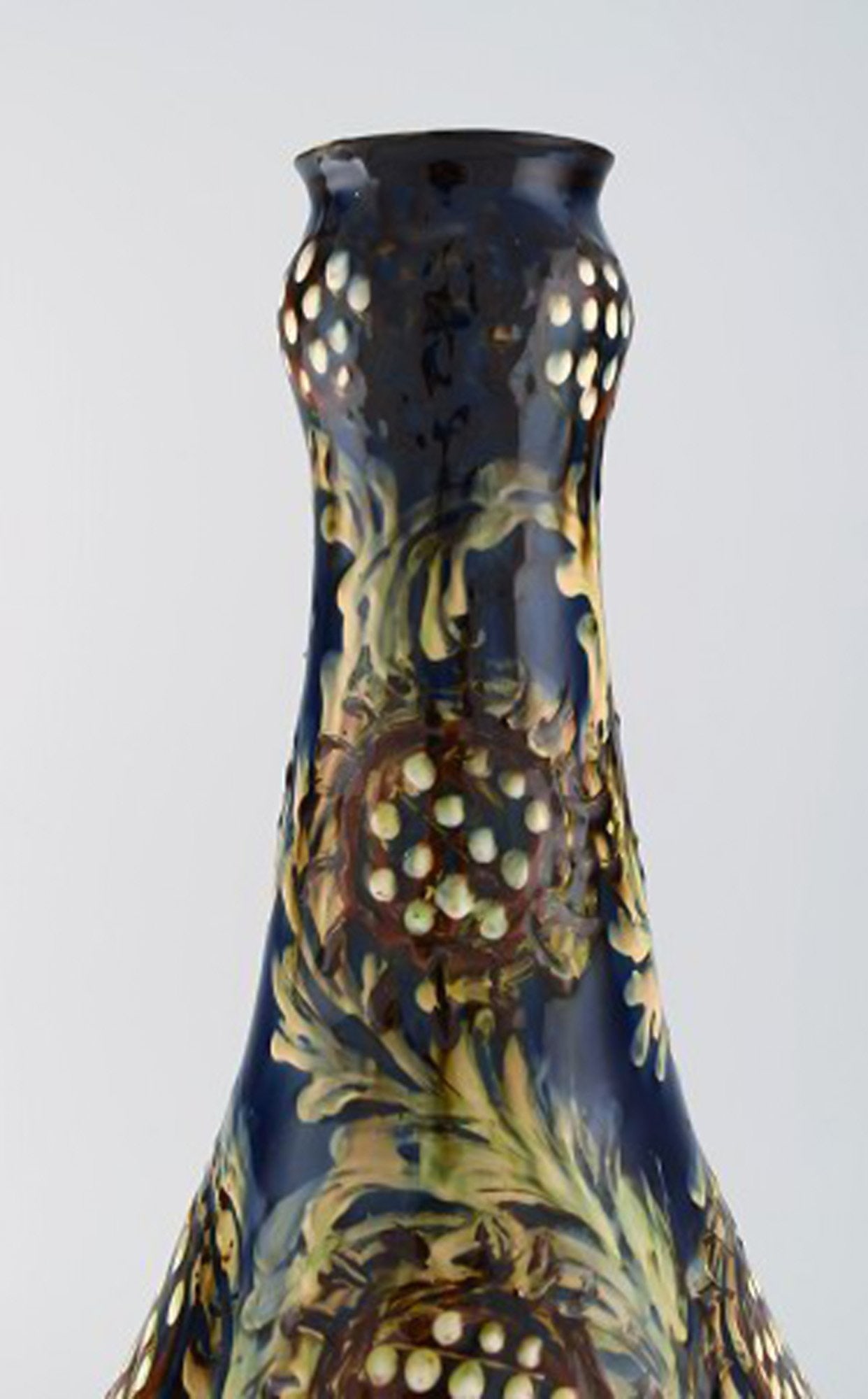 Kähler, HAK. Large vase in glazed stoneware. Flowers on blue background. 1930 / 40s. - 4
