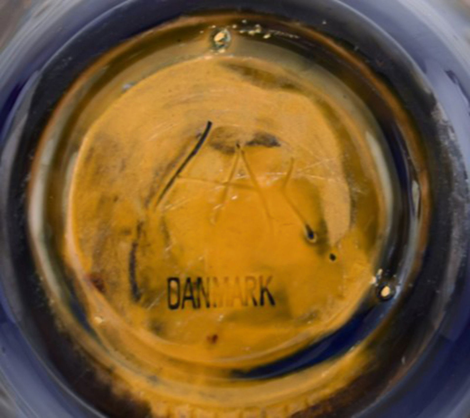 Kähler, Denmark. Bowl in glazed stoneware. Orange foliage on blue background. 1930 / 40s. - 7