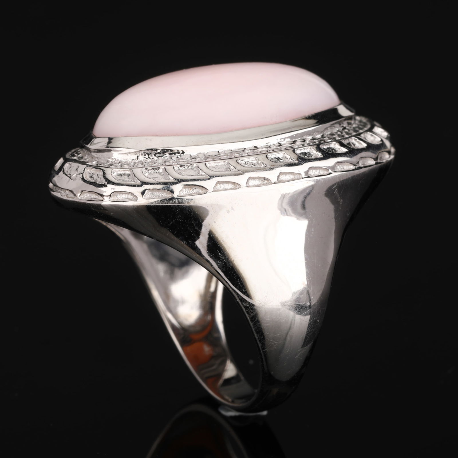 Ring: Pink Opal CAB Oval 22x11mm - 5