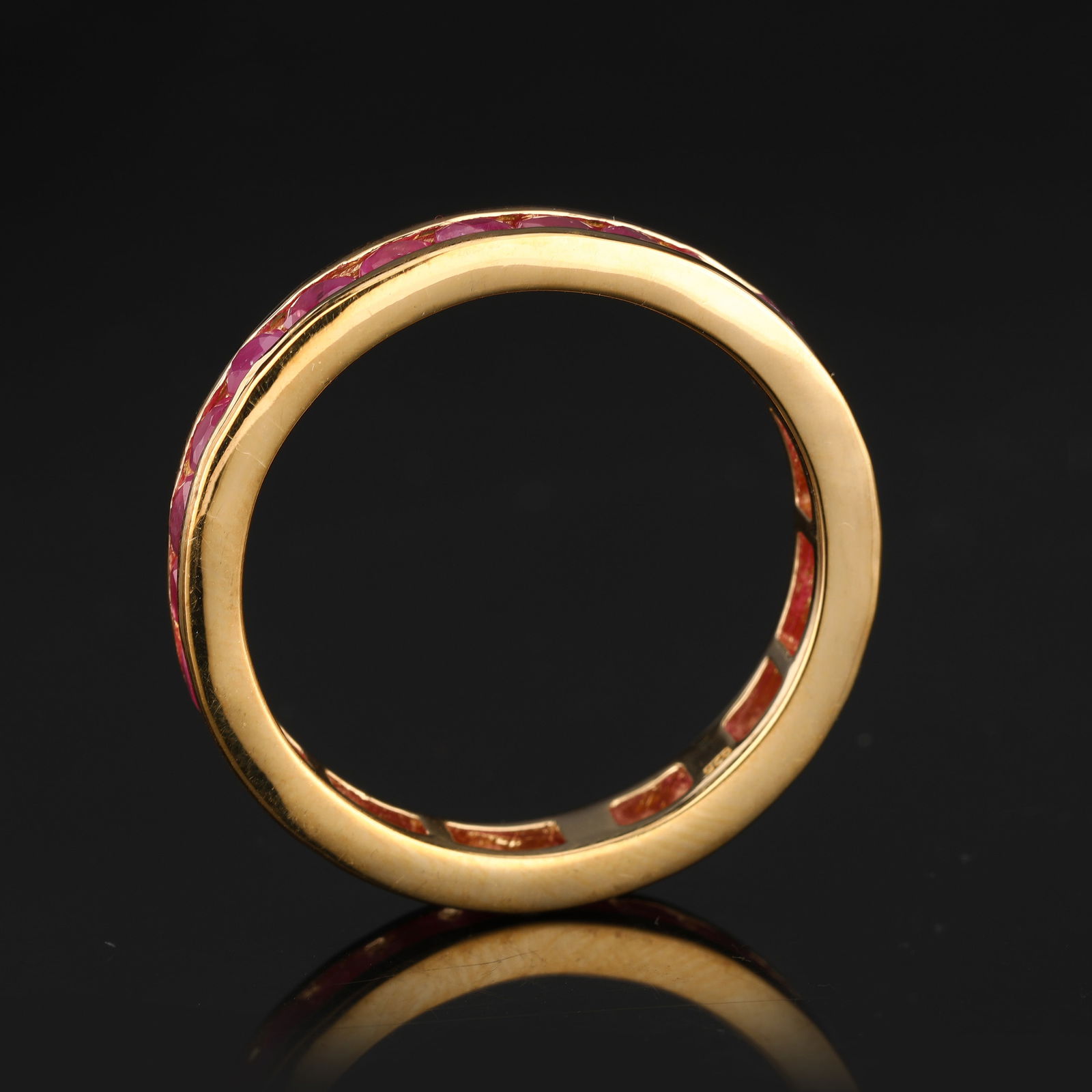 Ring: Bkk Ruby Round 3.00mm (1 of 7)