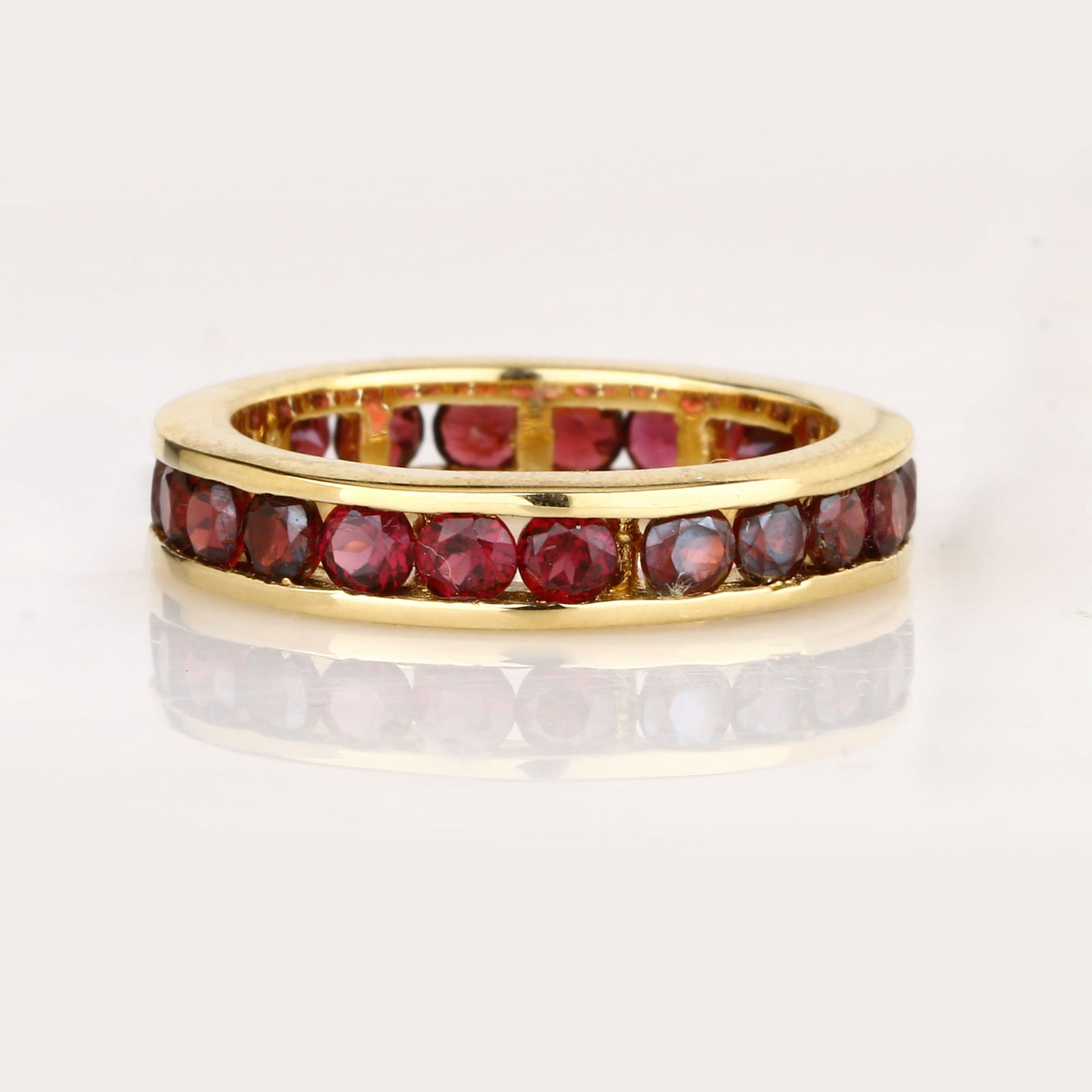 Ring: Bkk Ruby Round 3.00mm - 2