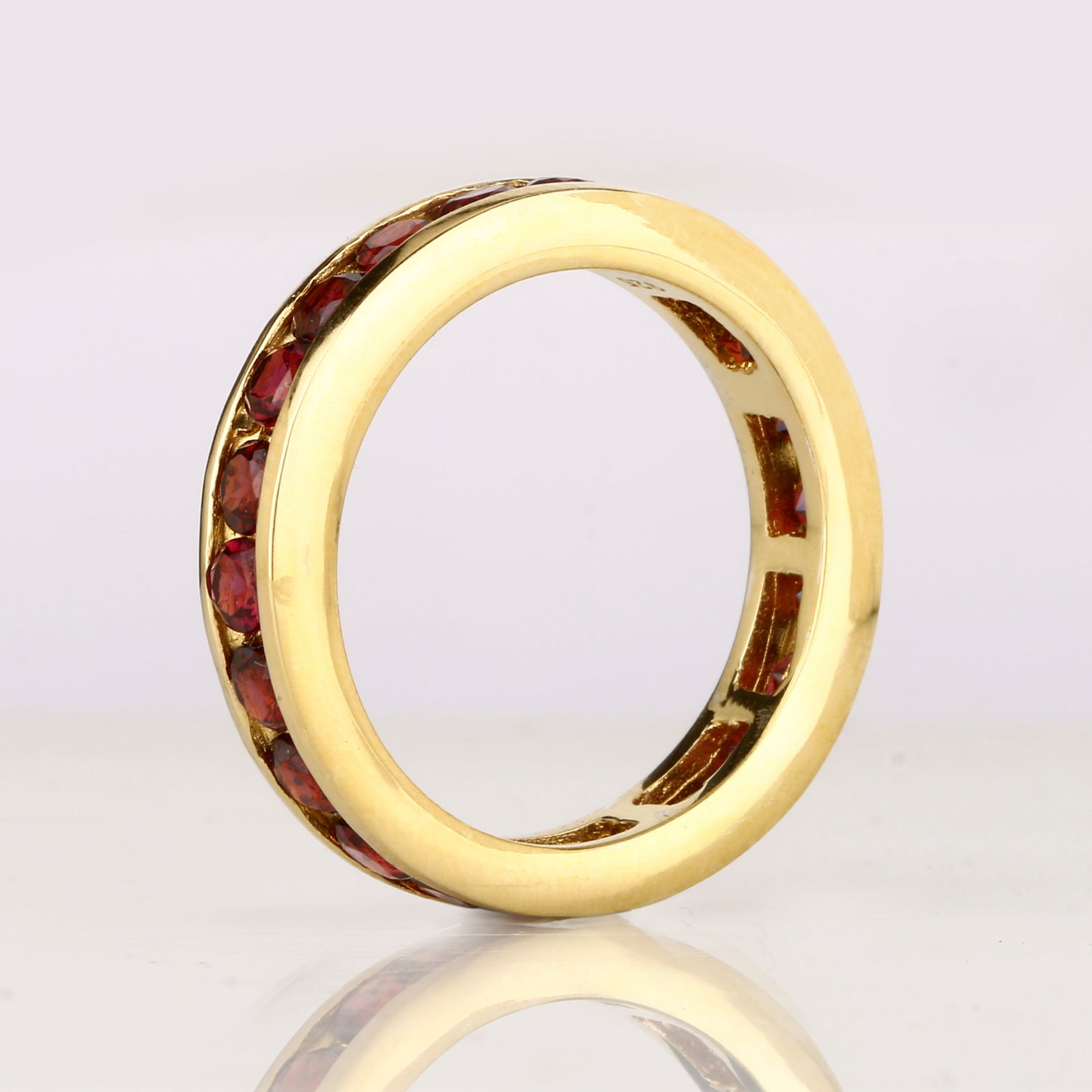 Ring: Bkk Ruby Round 3.00mm - 5