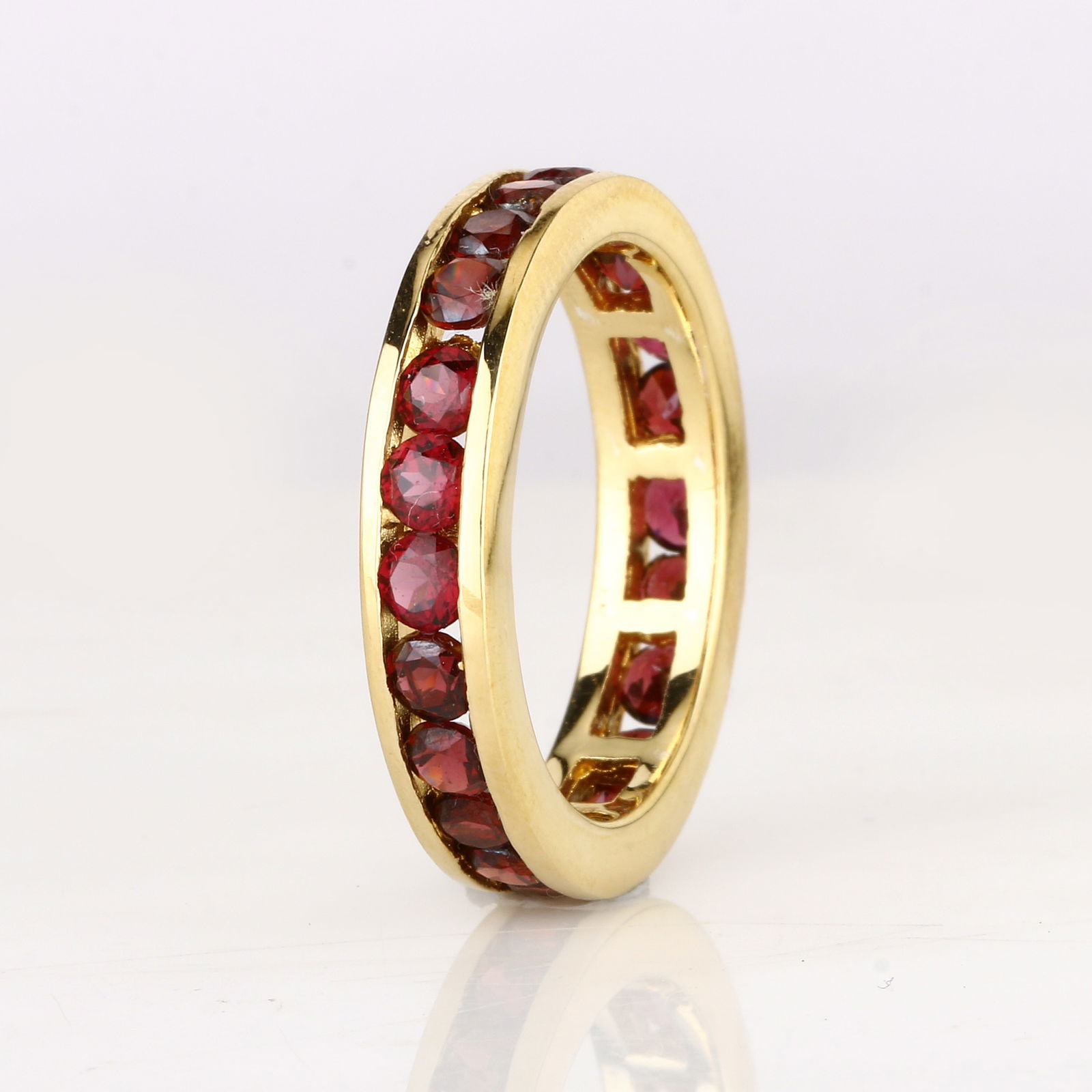 Ring: Bkk Ruby Round 3.00mm - 7