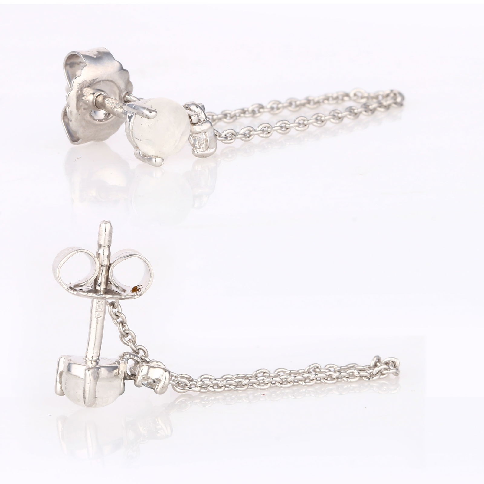 Earrings: White Rainbow Moonstone CAB Round 4.00mm - 4