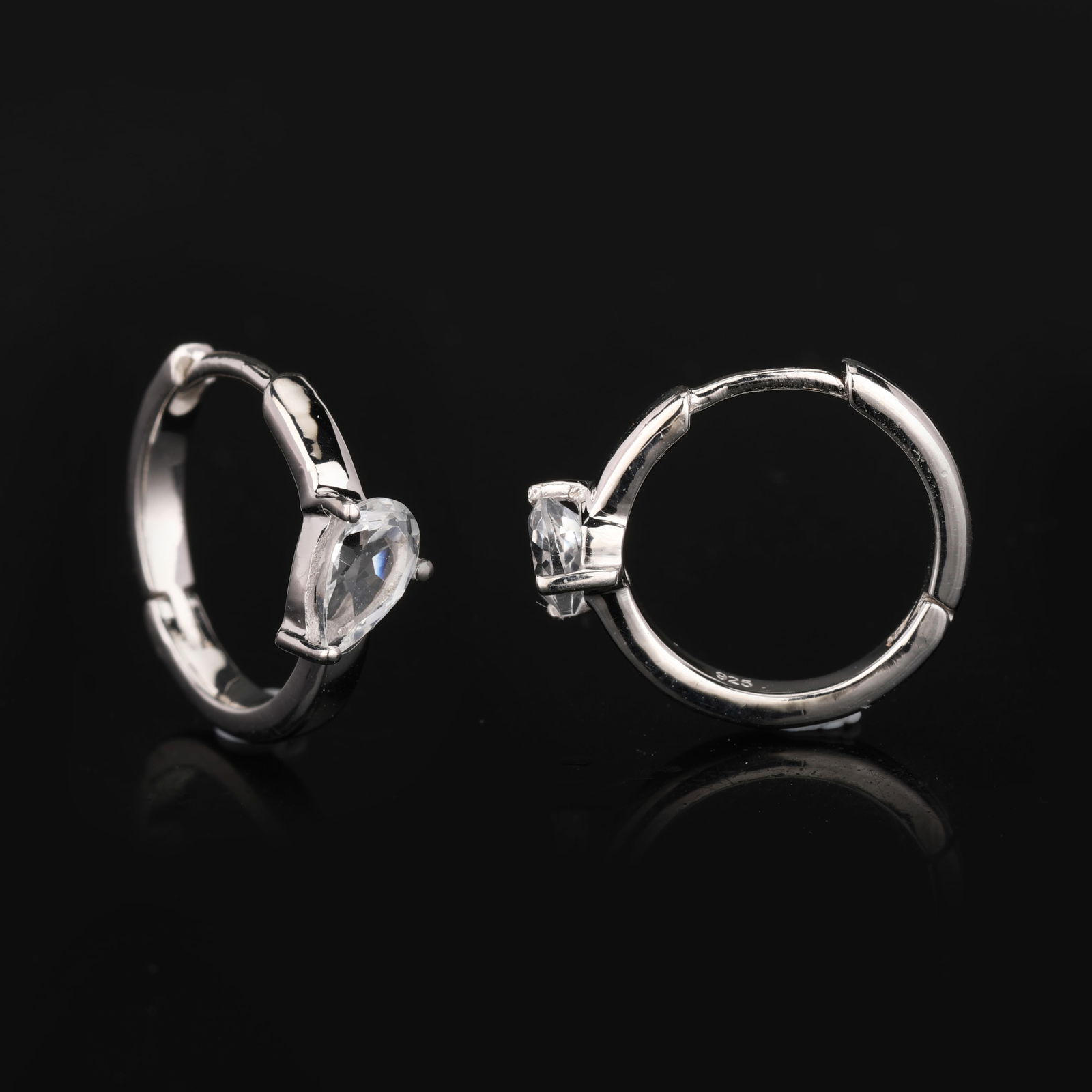 Earrings: White Topaz Pears 5x3mm - 2
