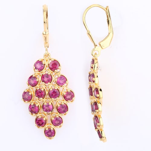 Earrings: Rhodolite Round 3.00mm: No Reserve! Title: Earrings: Rhodolite Round 3.00mm Description: Rhodolite Round 3.00mm - 30Pcs Date/Period: After 2000 Materials: 925 Silver W/Yellow Gold Plating Gross Weight: 5.53 Gem Weight: 3.9