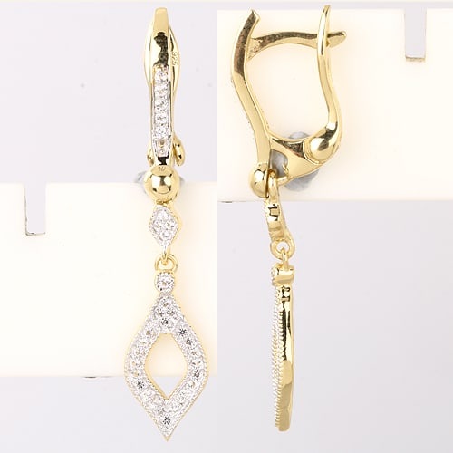 Earrings: White Topaz Round 1.30mm: No Reserve! Title: Earrings: White Topaz Round 1.30mm Description: White Topaz Round 1.30mm - 2Pcs + White Topaz Round 0.80mm - 54Pcs + White Topaz Round 1.20mm - 12Pcs Date/Period: After 2000