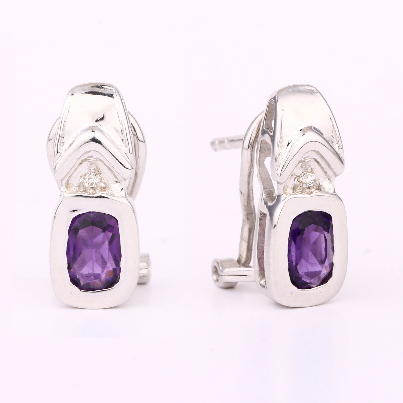 Earrings: African Amethyst Cushion 6x4mm - 2