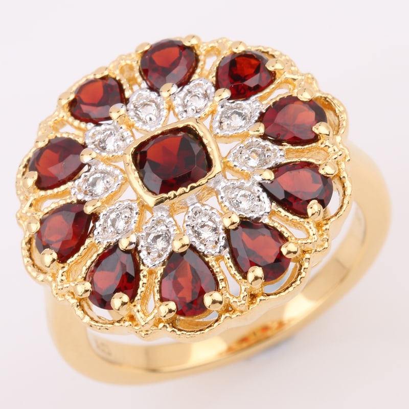 Ring: Garnet Cushion 4.00mm (1 of 1)