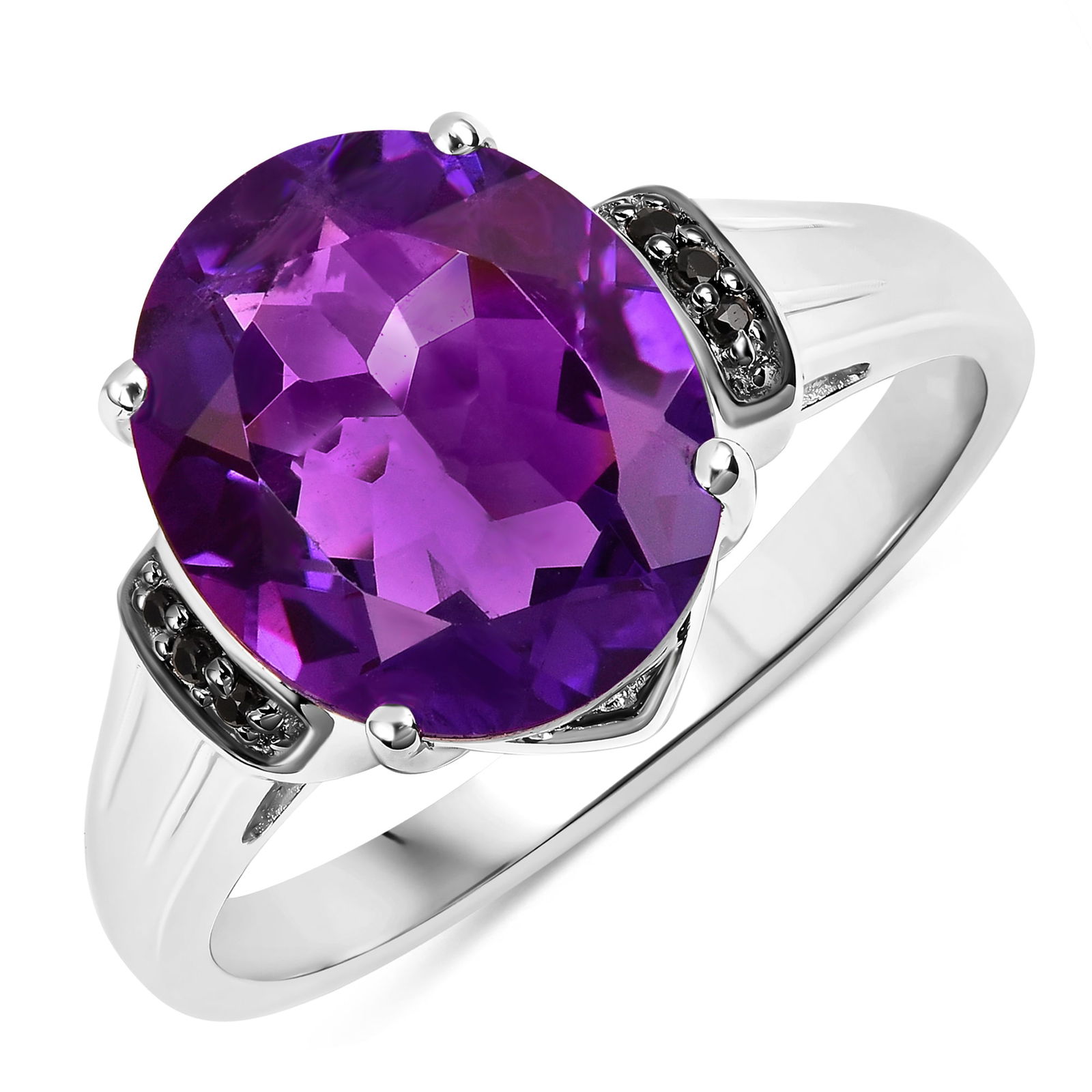 Ring: African Amethyst Oval 12x10mm: No Reserve! Title: Ring: African Amethyst Oval 12x10mm Description: African Amethyst Oval 12x10mm - 1Pcs + Black Spinel Round 1.00mm - 6Pcs Date/Period: After 2000 Materials: 925 Silver W/Rhodium