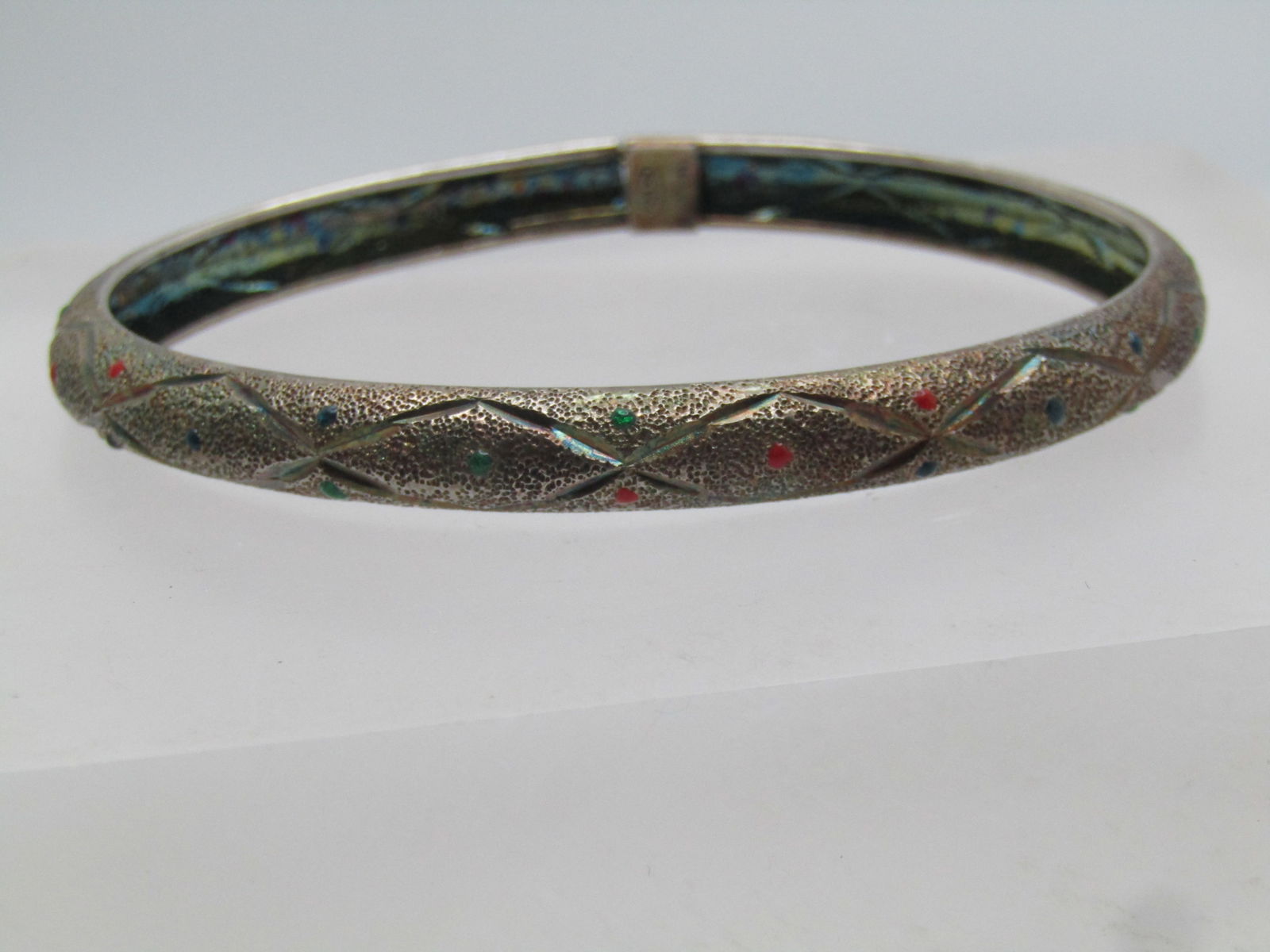Vintage Avon Sterling Locking Bangle Bracelet. 7.5", Signed - 2