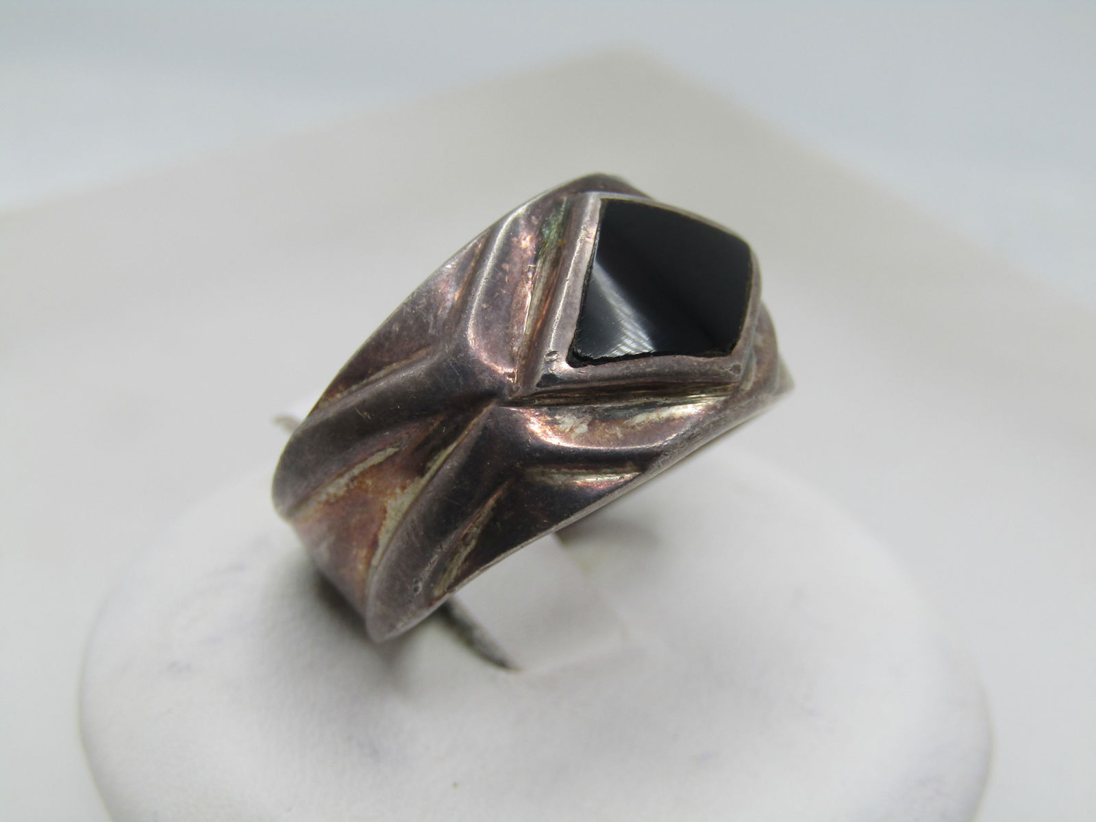 Vintage Sterling Onyx Wide Band Ring, Sz. 8.5. Unisex, 1970's-1980's - 2
