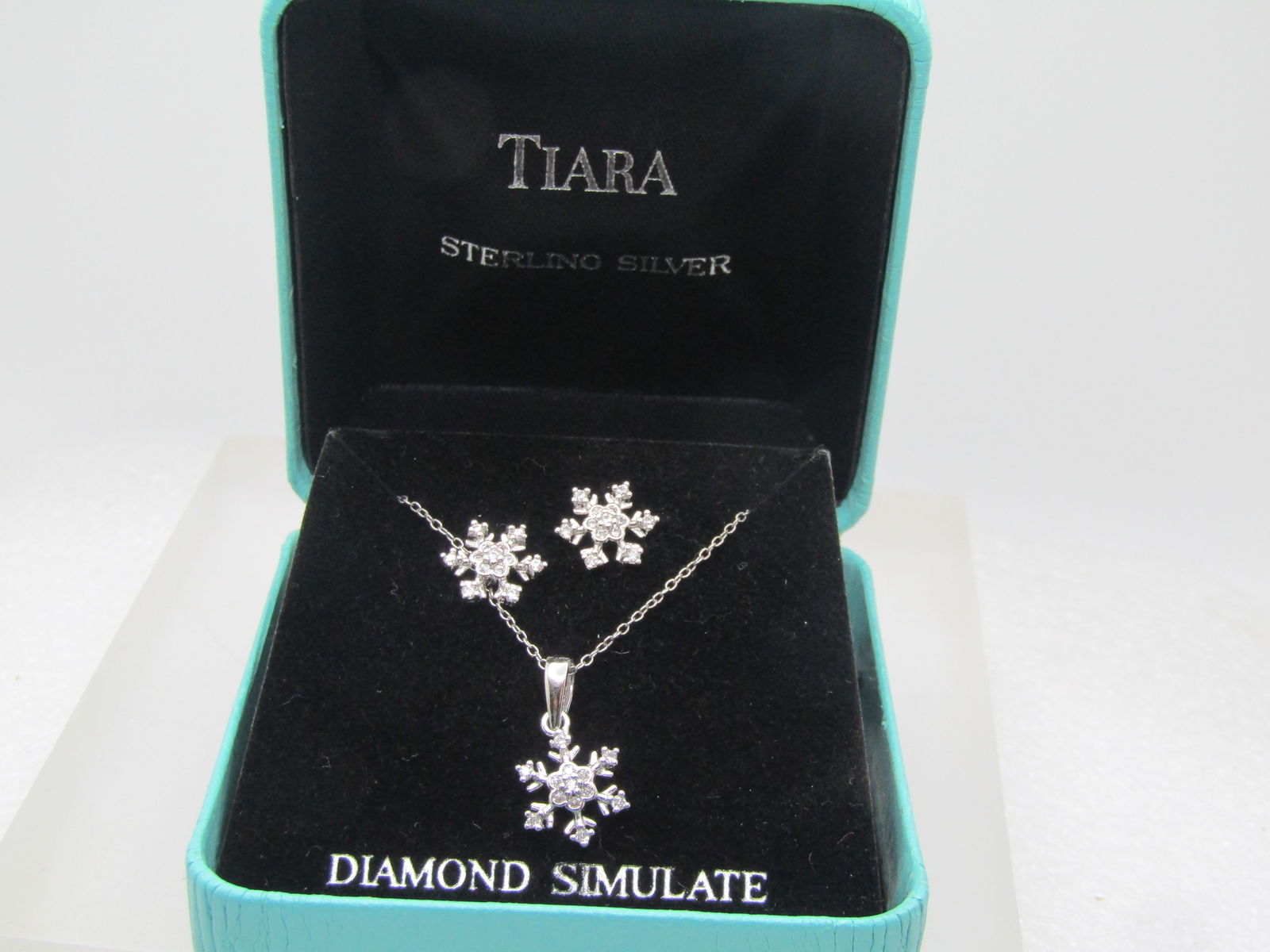 Sterling Snowflake Earrings & Necklace Set,Tiara, 1990's, Original Box (1 of 5)