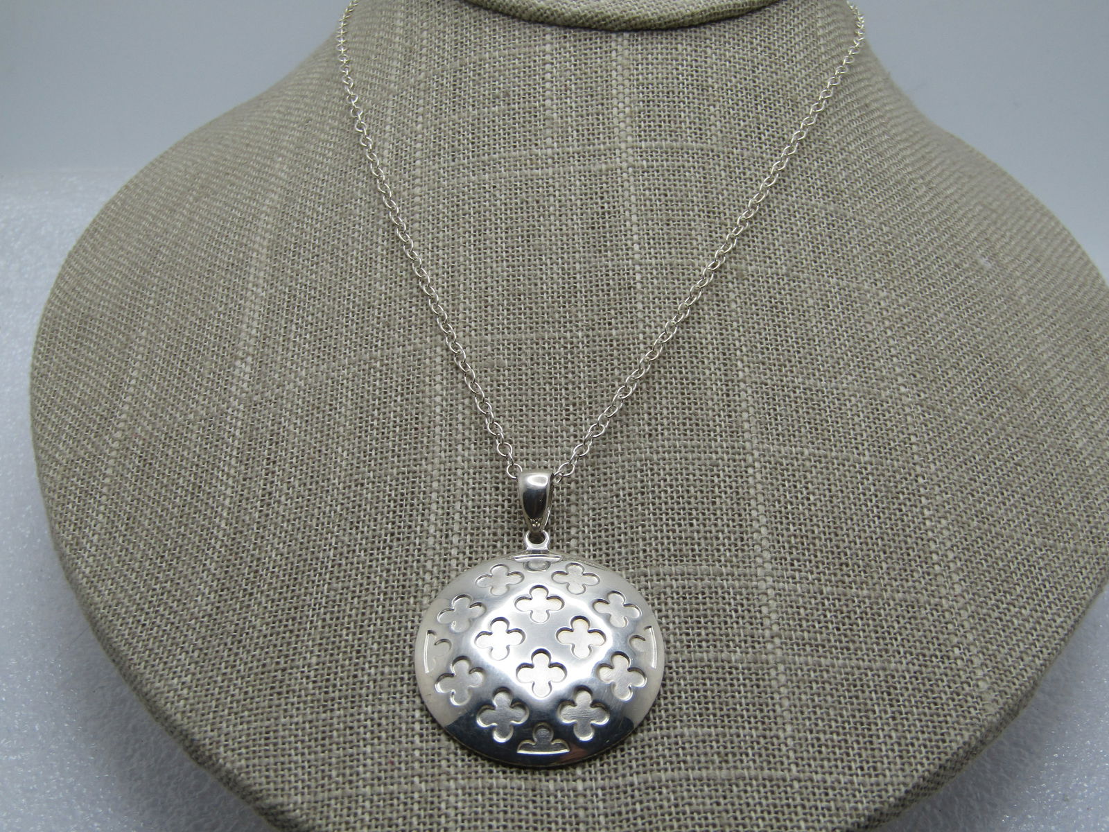 Vintage Heidi Klum Sterling Quatrefoil Necklace, 18", 1990's, signed: Vintage Heidi Klum Quatrefoil Necklace, 18", 1990's, signed with Heidi Klum and also marked sterling and china. It tests as sterling with a weight of appx. 14.25 gr. The pendant is round with a