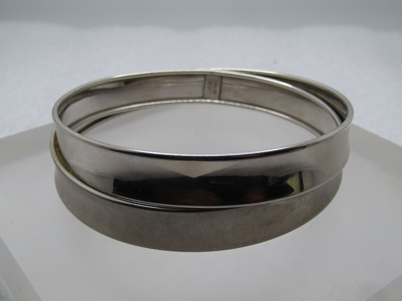 Vintage Sterling Coiled Bangle Bracelet, Signed JCM 8", 2010's-2020, Unisex (1 of 6)