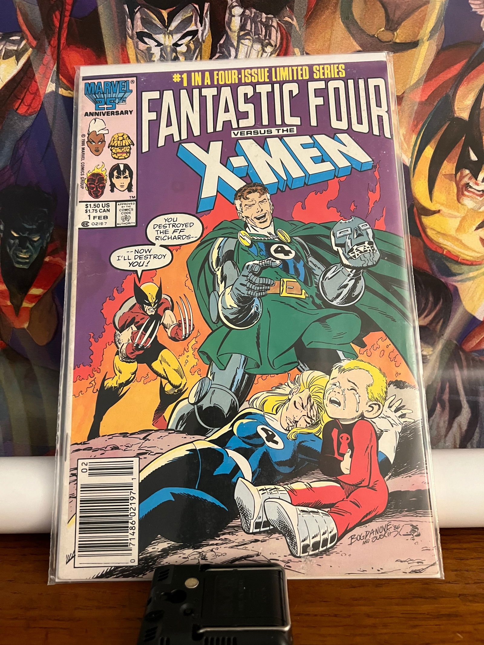 Fantastic4 V XMen#1: Title: Fantastic4 V XMen#1Date: 1987Additional Information: Marvel Comics Reserve: $15.00 Shipping:Domestic: Shipping rates are determined by destinationInternational: Foreign shipping rates are