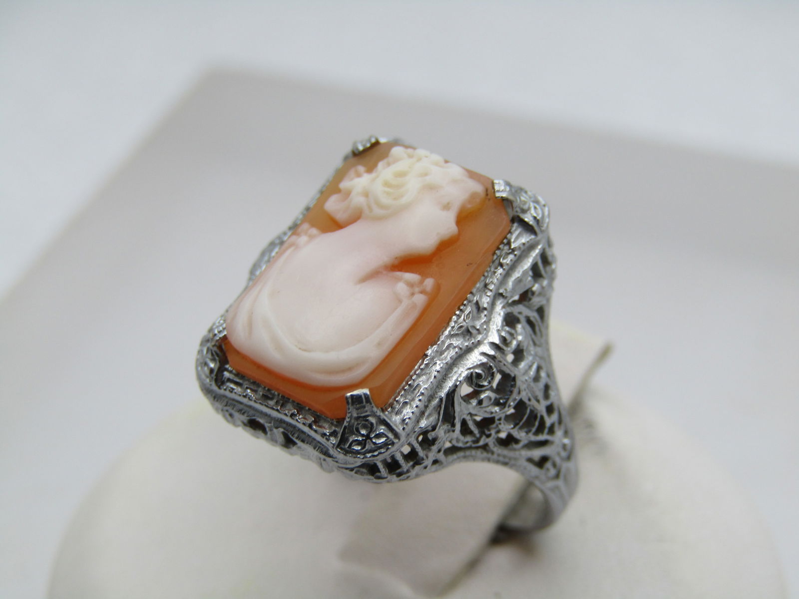 10kt Filigree Cameo Ring, White Gold, Sz. 5.75, Art Deco Themed - 2