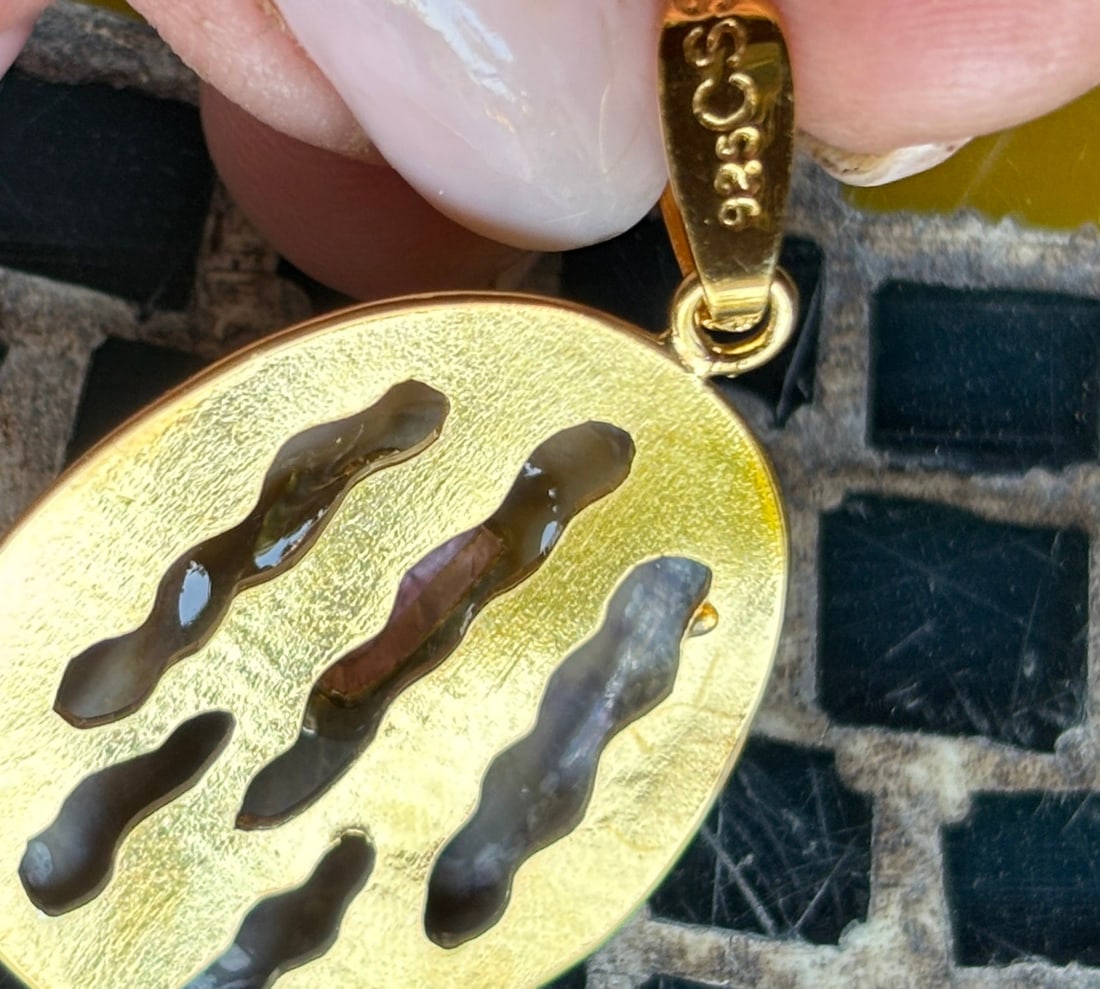 Limpet Shell Pendant with Pink Tourmaline - 3