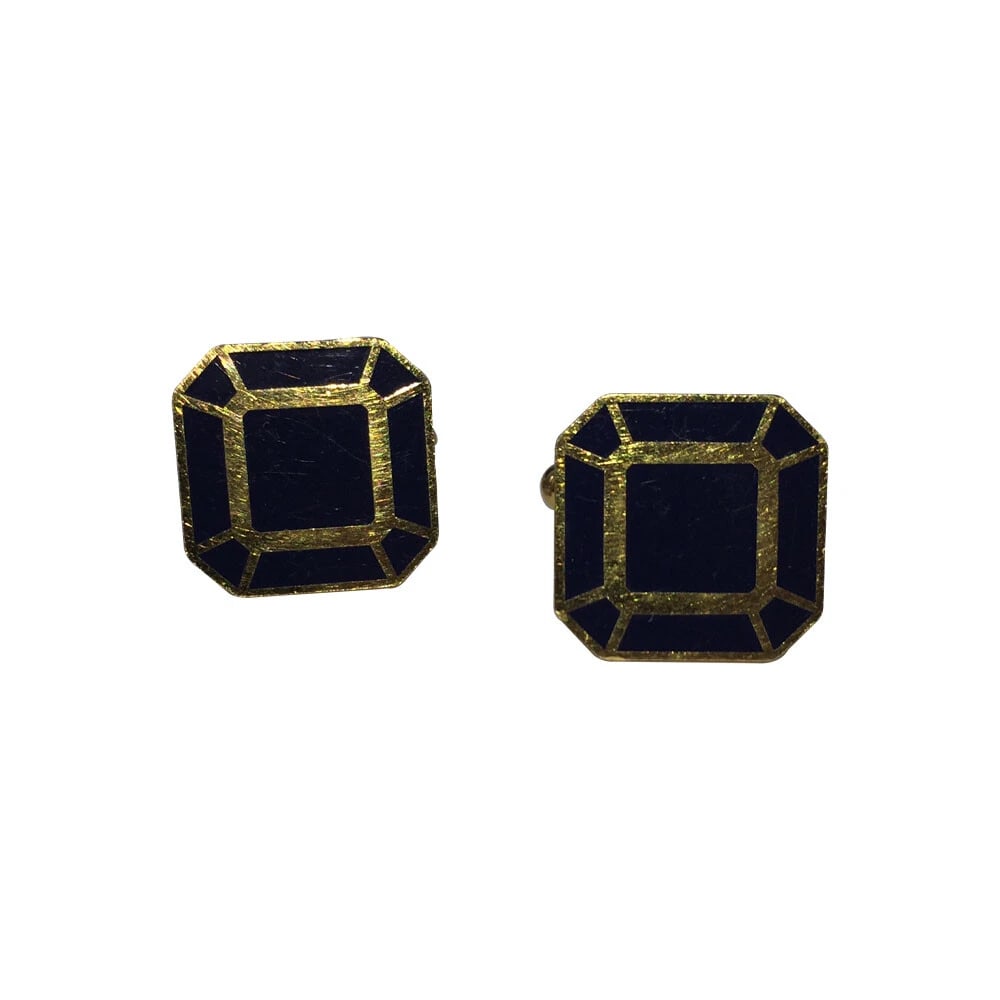 Pierre Cardin Gold and Black Enamel Retro Cufflinks: Title:Pierre Cardin Gold and Black Enamel Retro CufflinksDescription:Square 18K gold-plated costume metal cuff links set with black enamel. Marked: "Pierre Cardin ." Dimensions: 0.75" W x 0.75" H 