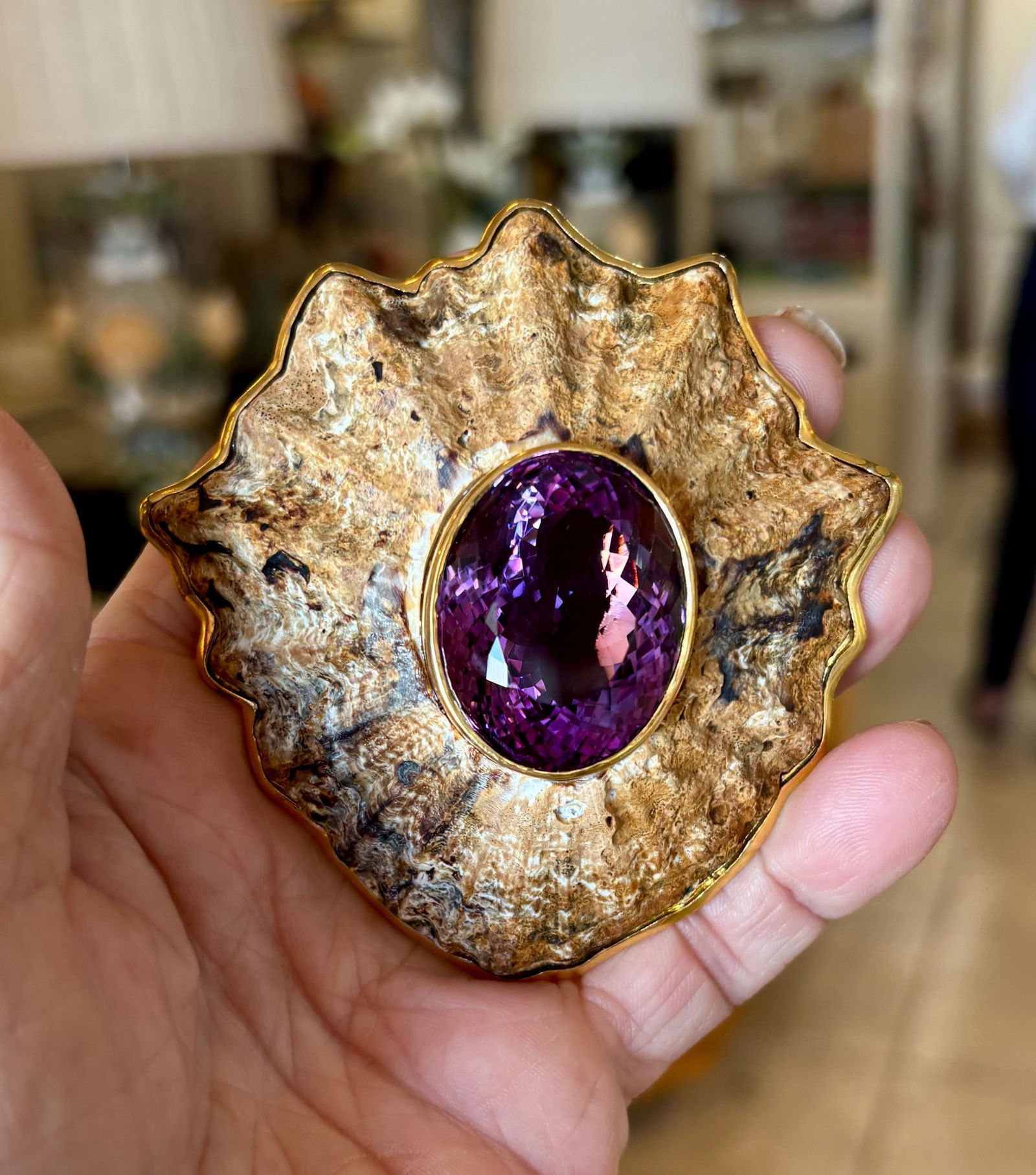 Large Limpet Brooch with deep Purple Amethyst - 2