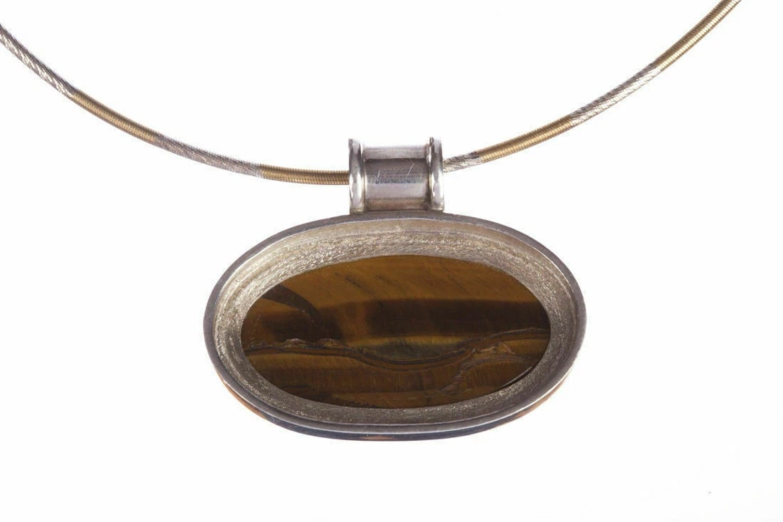 Alberto Juan Mexican Handmade Sterling Silver Mabe Pearl and Red Garnet Necklace - 3