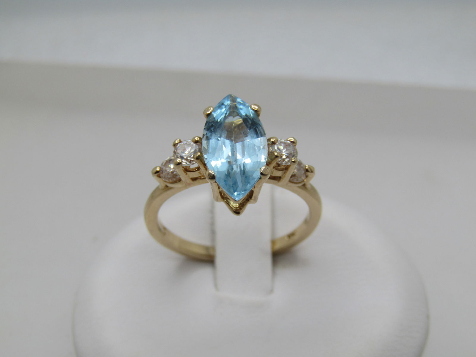 14kt Marquise Topaz CZ Ring, Sz. 6, Modern (1 of 9)
