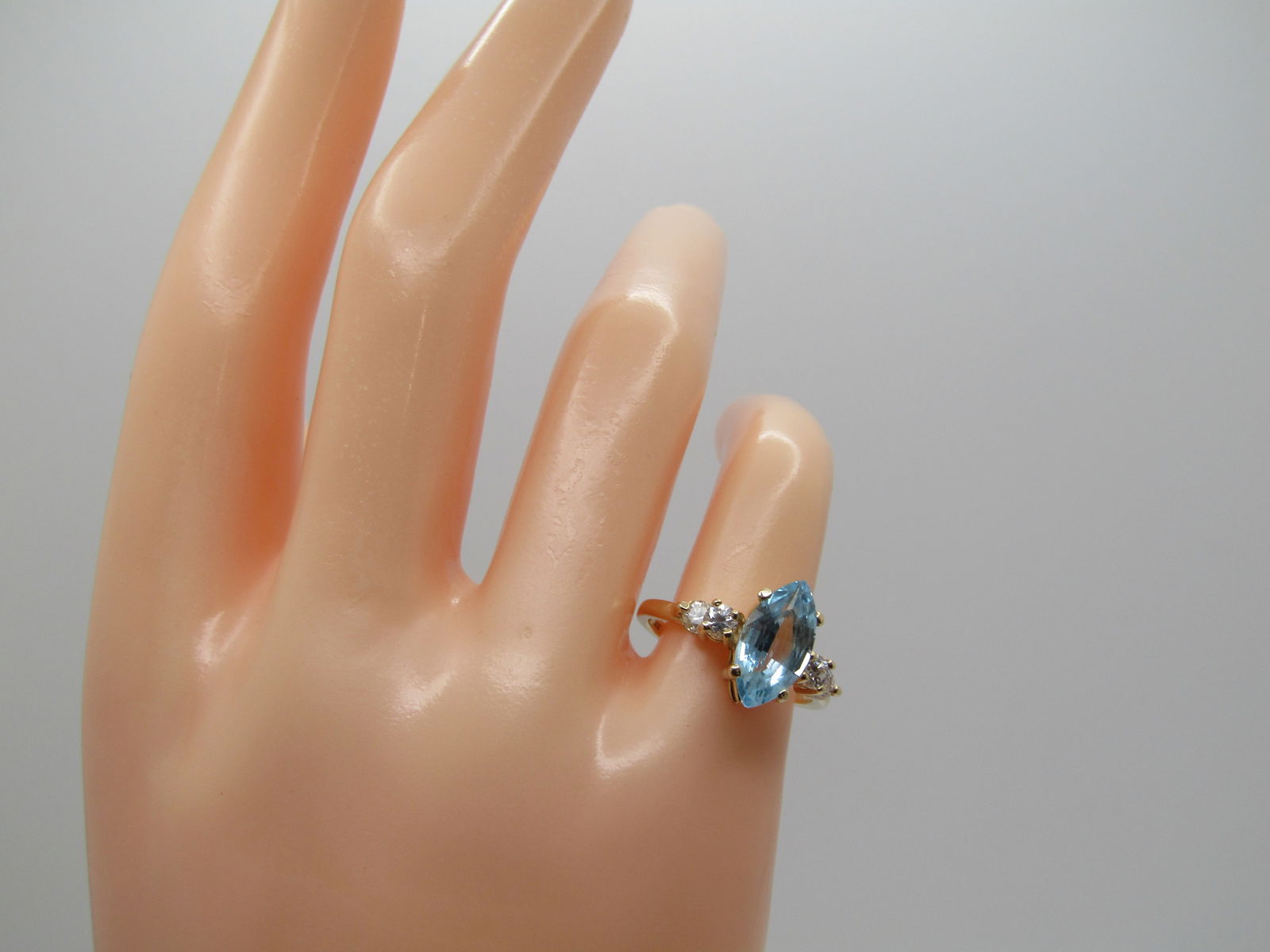 14kt Marquise Topaz CZ Ring, Sz. 6, Modern - 9