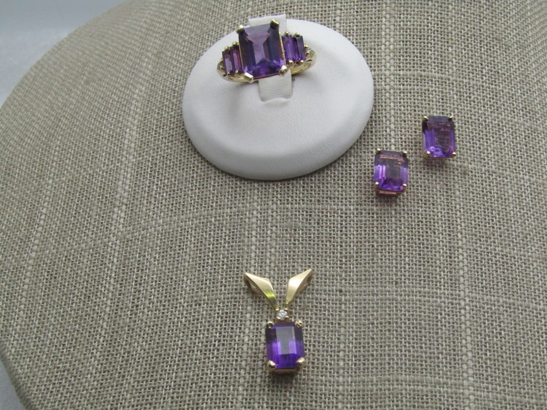 Vintage 14kt Amethyst Ring, Earrings, Pendant with Diamond, signed, 1980's-1990's - 2