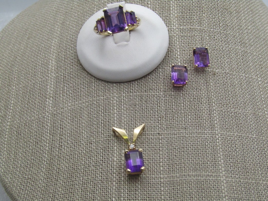 Vintage 14kt Amethyst Ring, Earrings, Pendant with Diamond, signed, 1980's-1990's - 4
