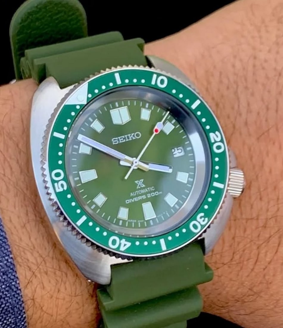 Seiko Sports Automatic Diver's 200m 6R35-00W0 With Date - 8