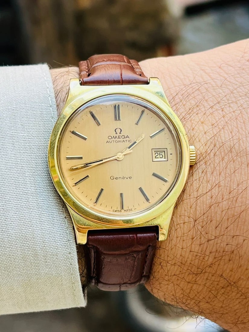 Vintage Omega Geneve, Automatic English made Dennison Stainless case (1 of 9)