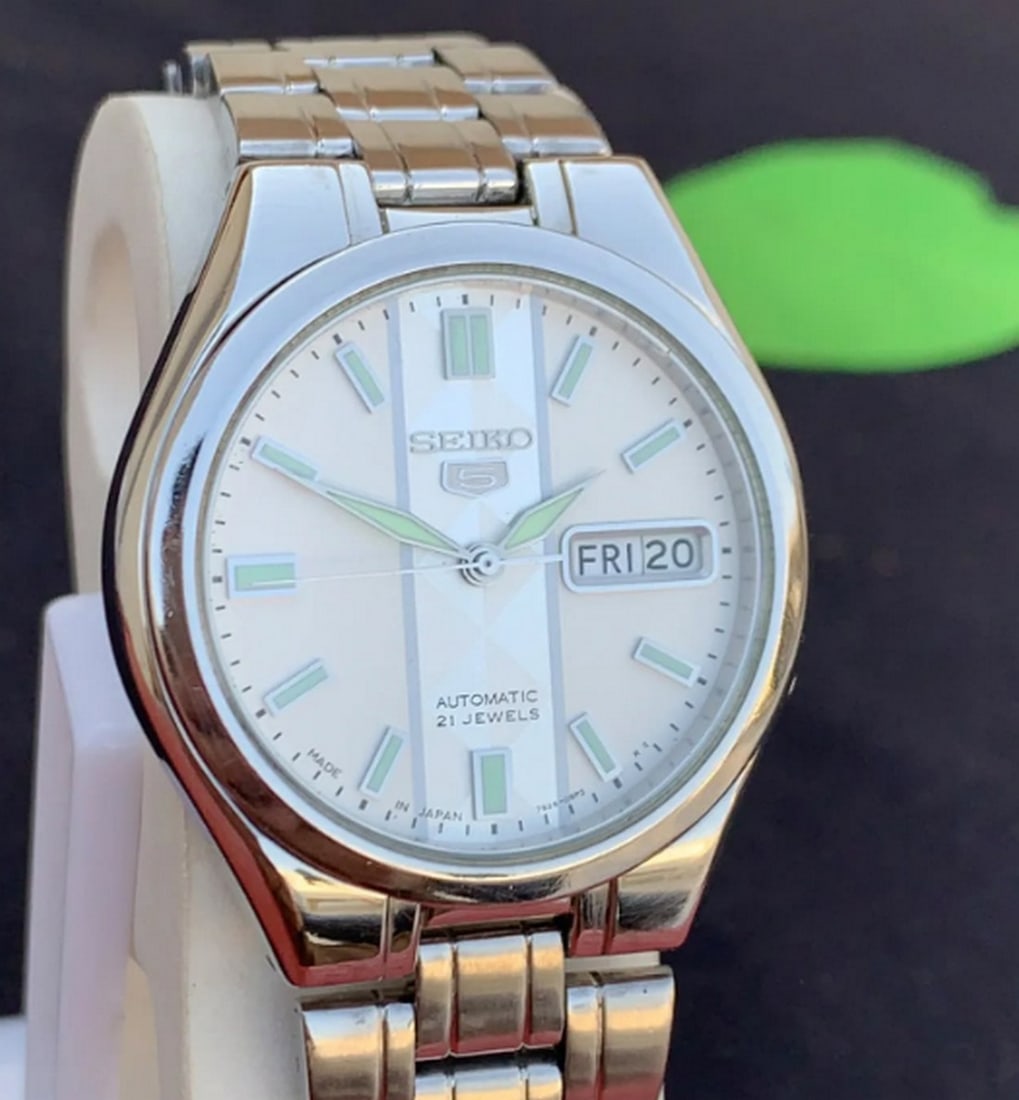 Vintage Seiko 21 Jewals Automatic 7S26-03E0 With Day / Date - 2